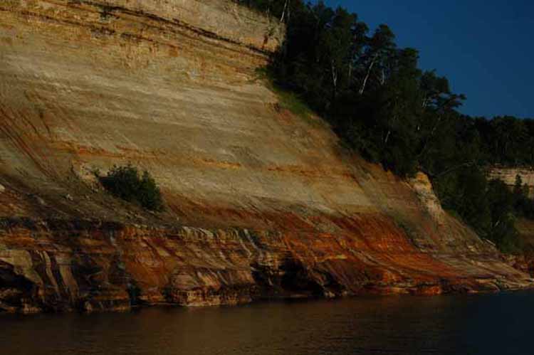 a stretch of Pictured Rocks NL